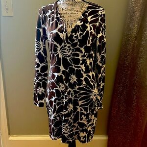 Diane Von Furstenberg Brown and White Floral Reina Long Sleeve Dress Sz 4